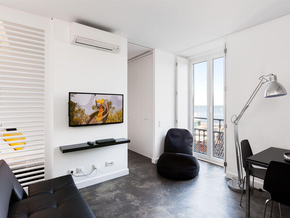 Hello Lisbon Santa Apolonia Apartments Εξωτερικό φωτογραφία